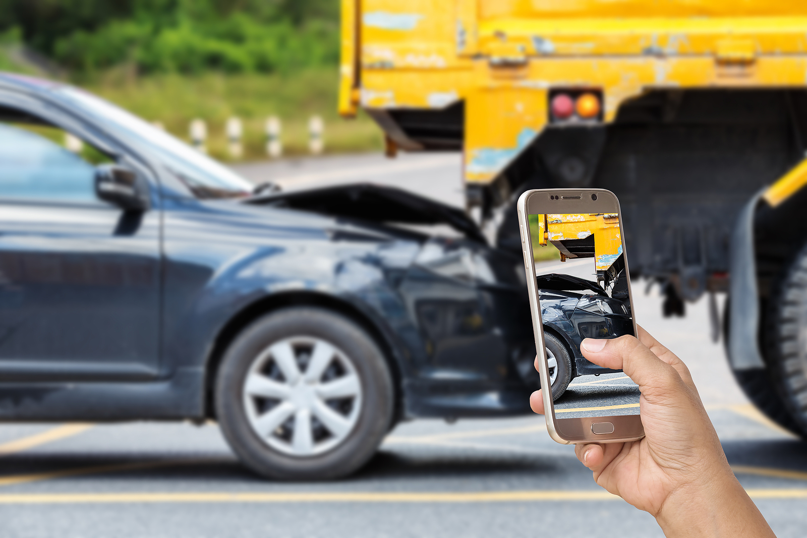 What Should You Document at the Scene of a Car Accident to Support Your Injury Claim?